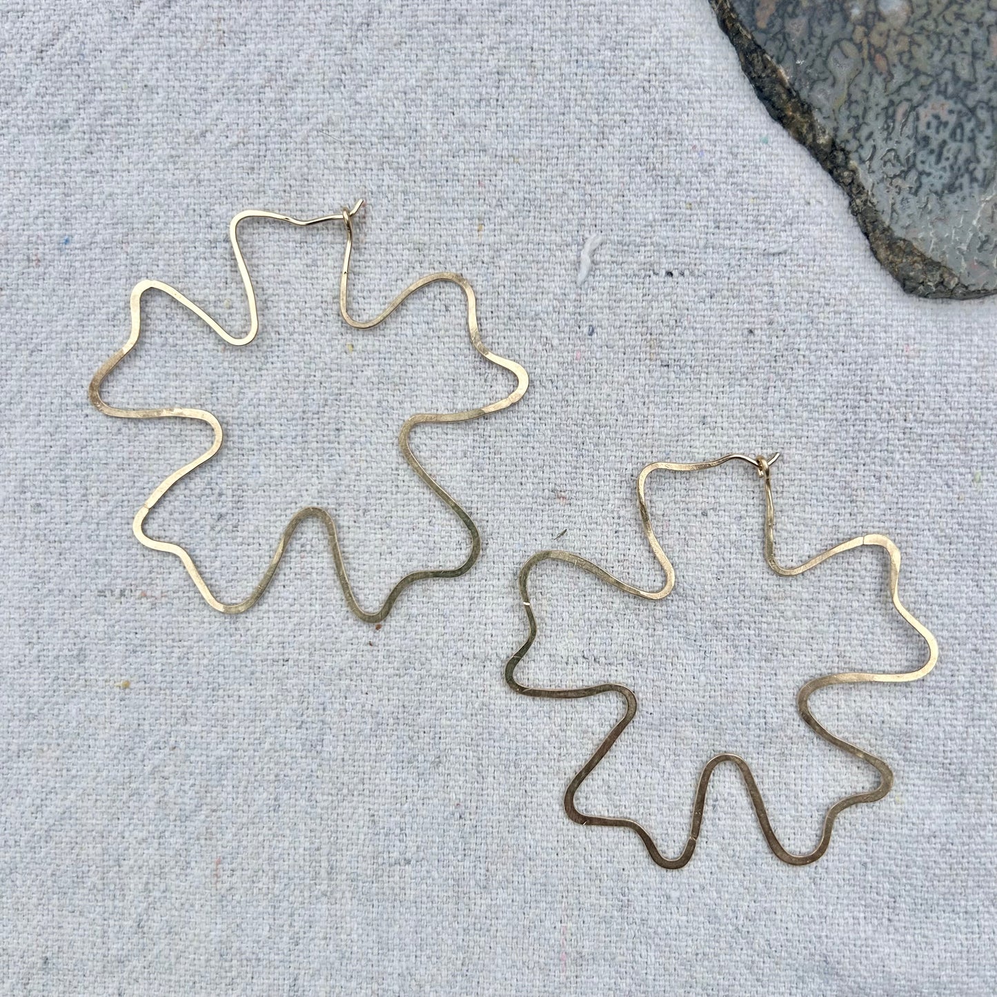 Hibiscus Hoops